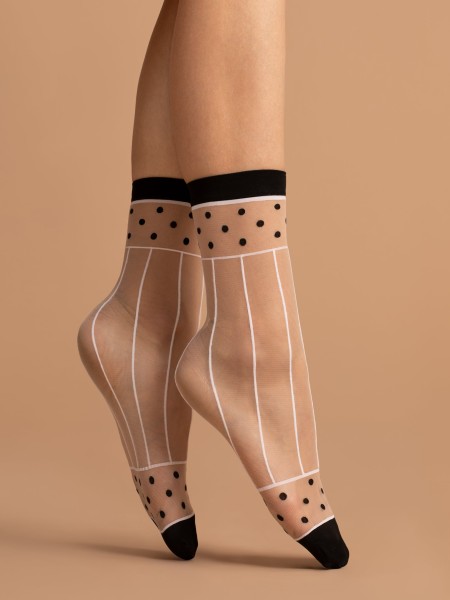 Fiore - 15 denier trendy polka dot ankle socks with stripes