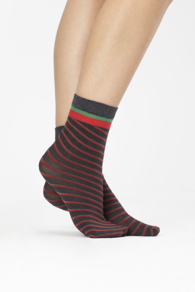 Fiore - Opaque socks with green and red diagonal stripes